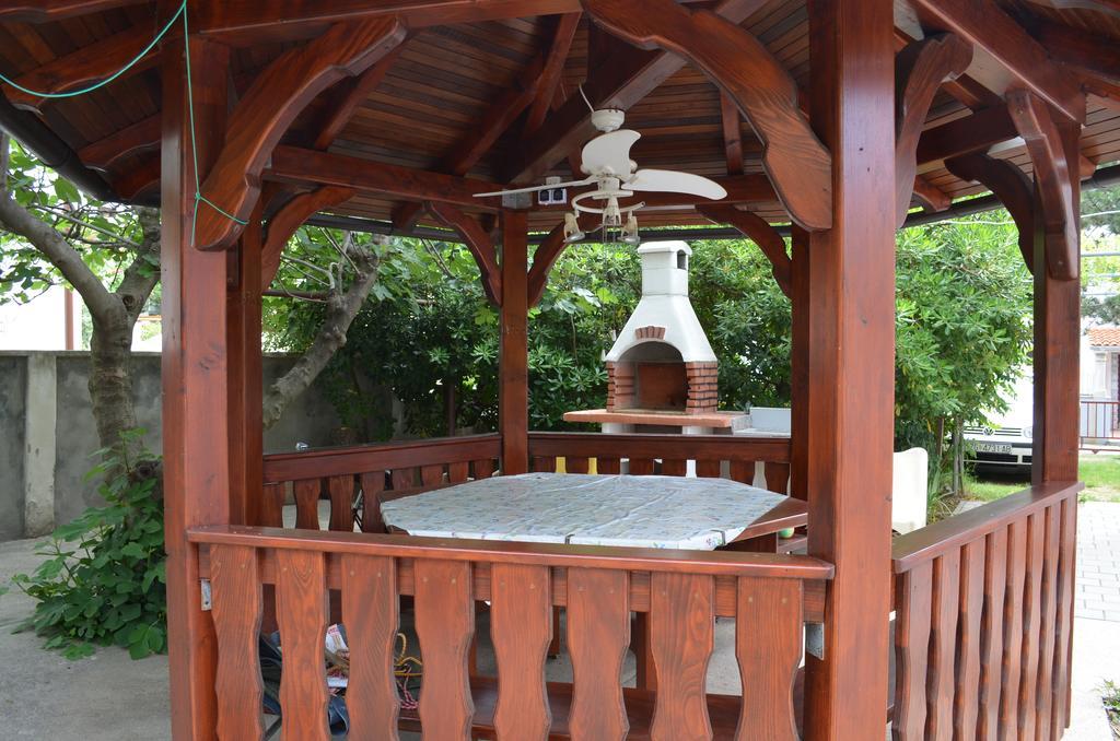 Apartments Mili บัชกา ภายนอก รูปภาพ