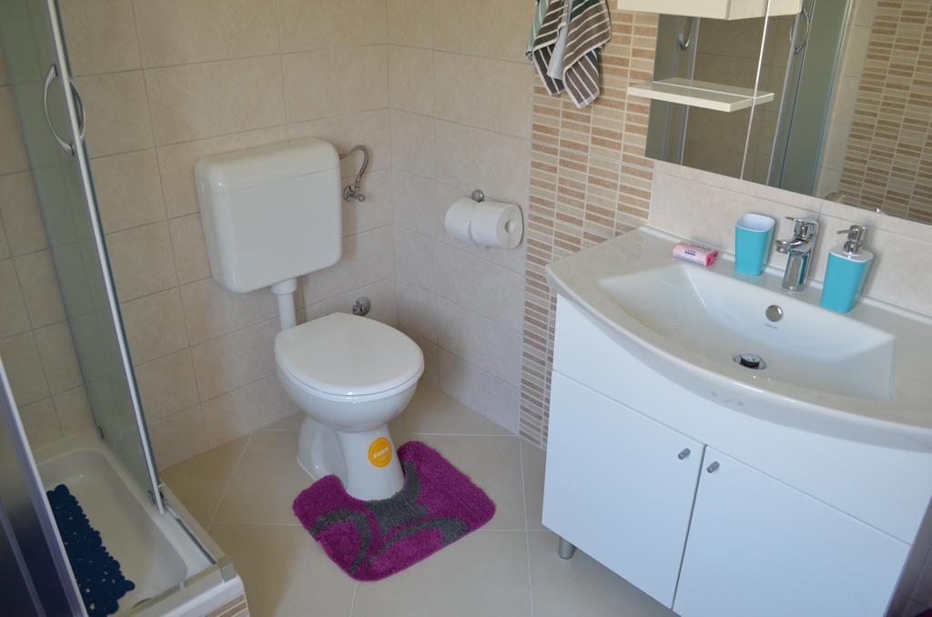 Apartments Mili บัชกา ภายนอก รูปภาพ
